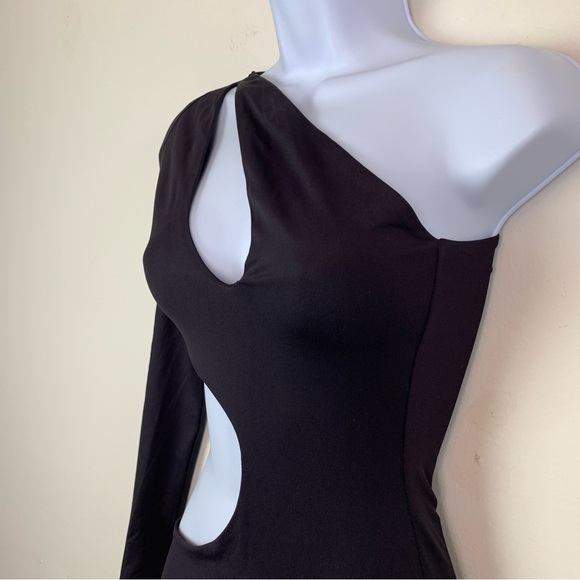 Meshki Joyce One Shoulder Cut-Out Midi Dress - Picture 9 of 16